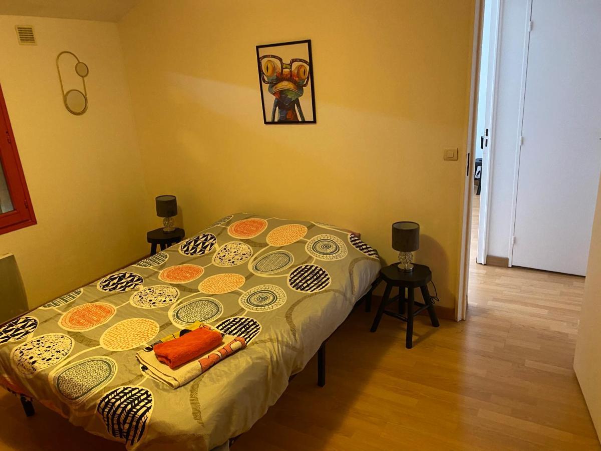 ホテル Chambre Privee Dammarie Les Lys エクステリア 写真