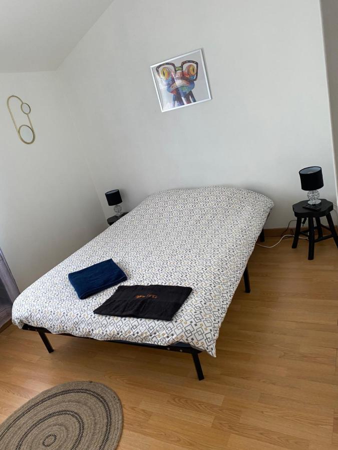 ホテル Chambre Privee Dammarie Les Lys エクステリア 写真